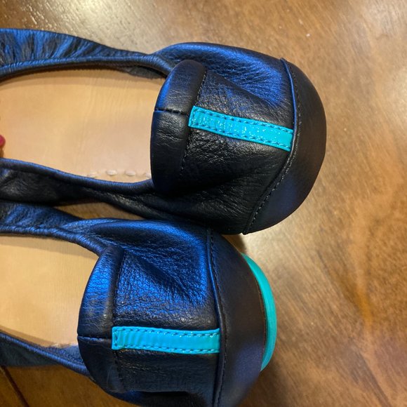 Tieks Matte Black Ballet Flats - Picture 7 of 7